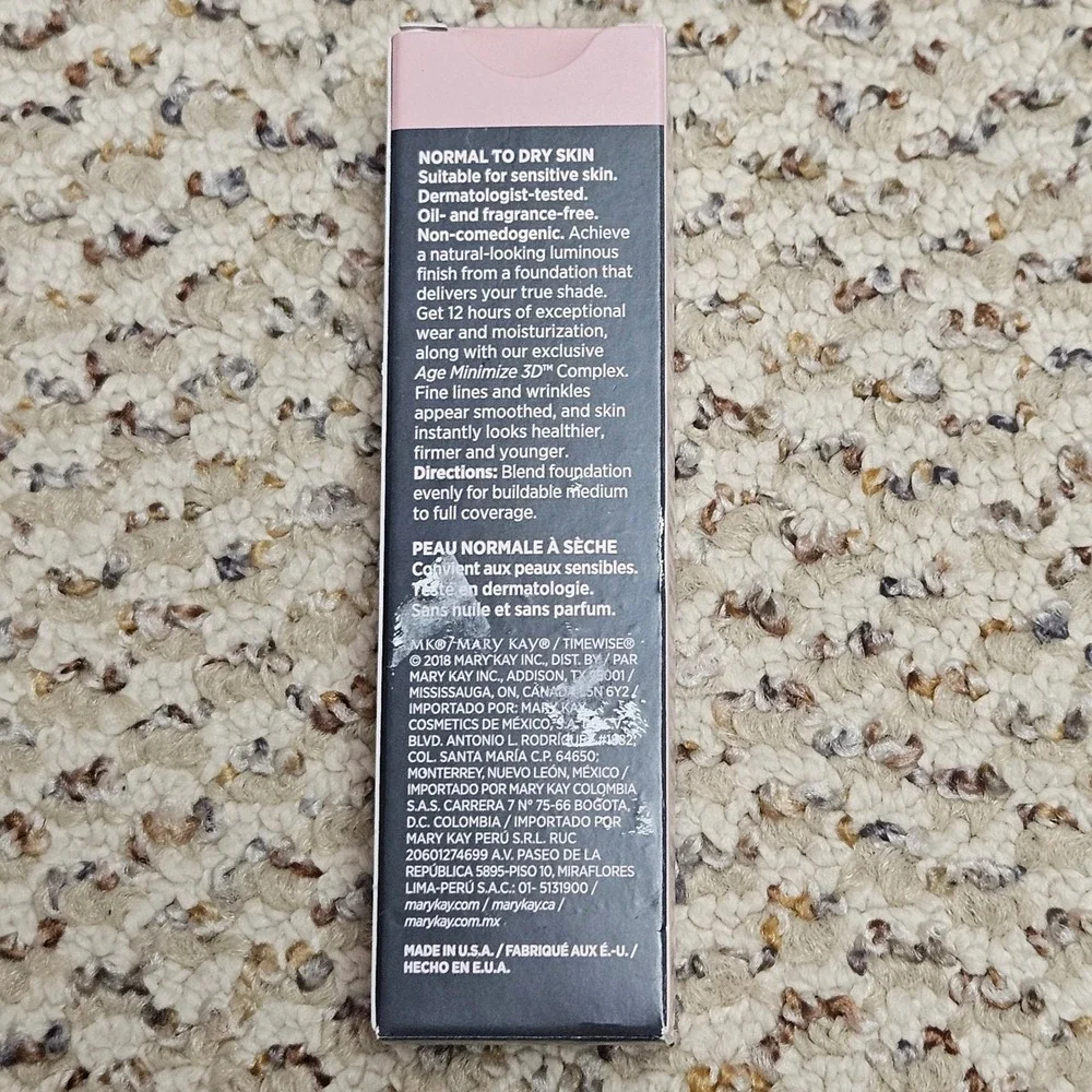 Mary Kay TimeWise Luminous 3D Foundation Ivory C 100 Normal to Dry Skin 1oz